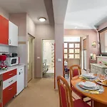 Nono Apartman *