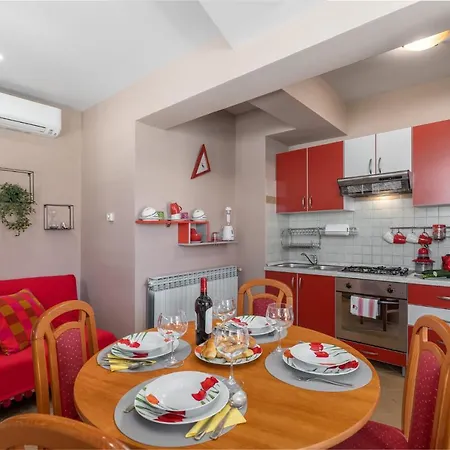 Nono Apartmán Poreč