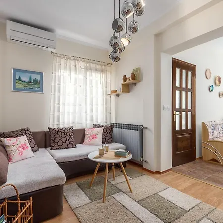 Nono Apartmán