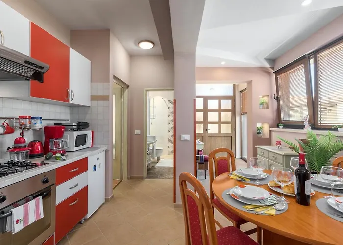 诺诺公寓 公寓 *